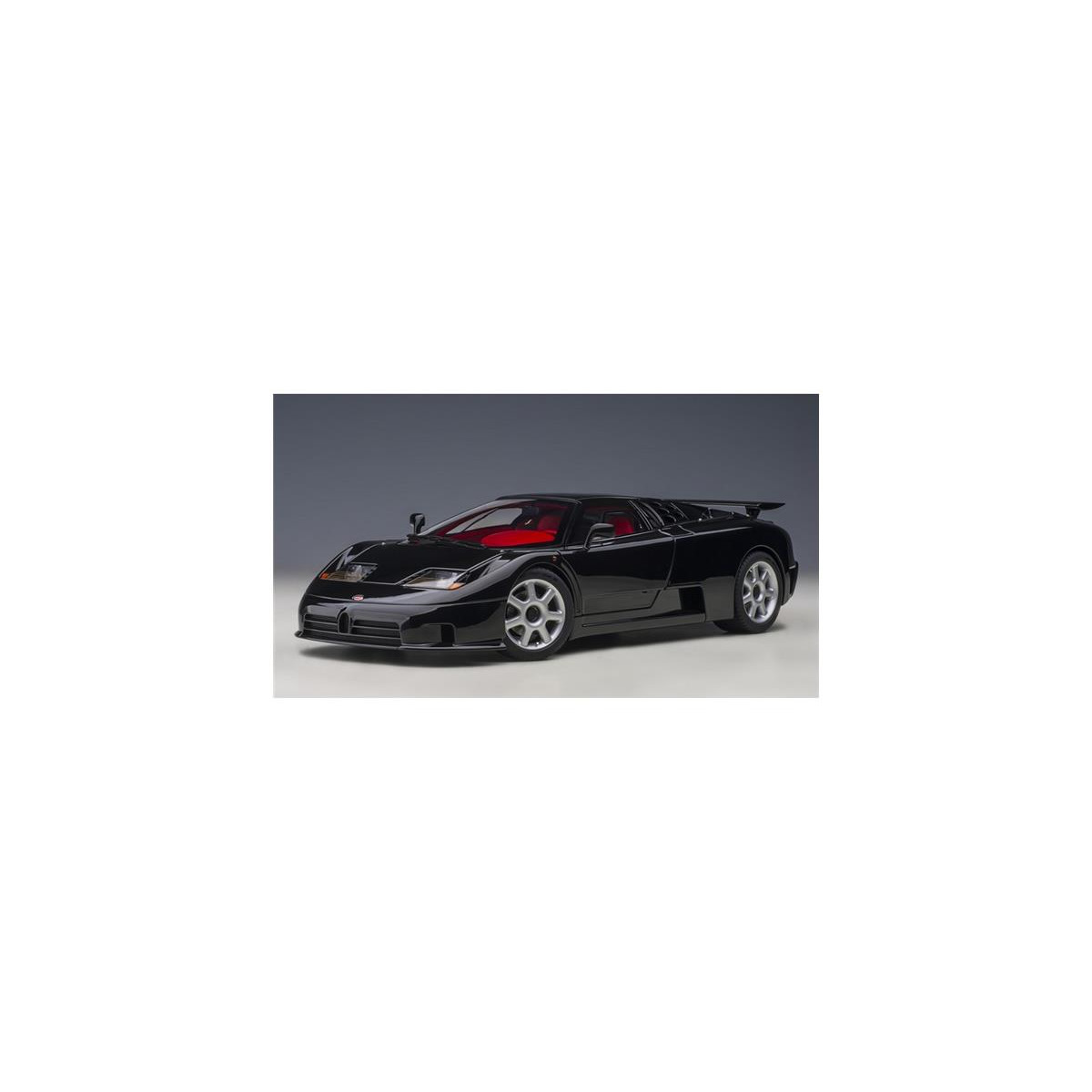 AUTOart 1:18 Bugatti EB110 SS (Nero Vernice) ATA-70919