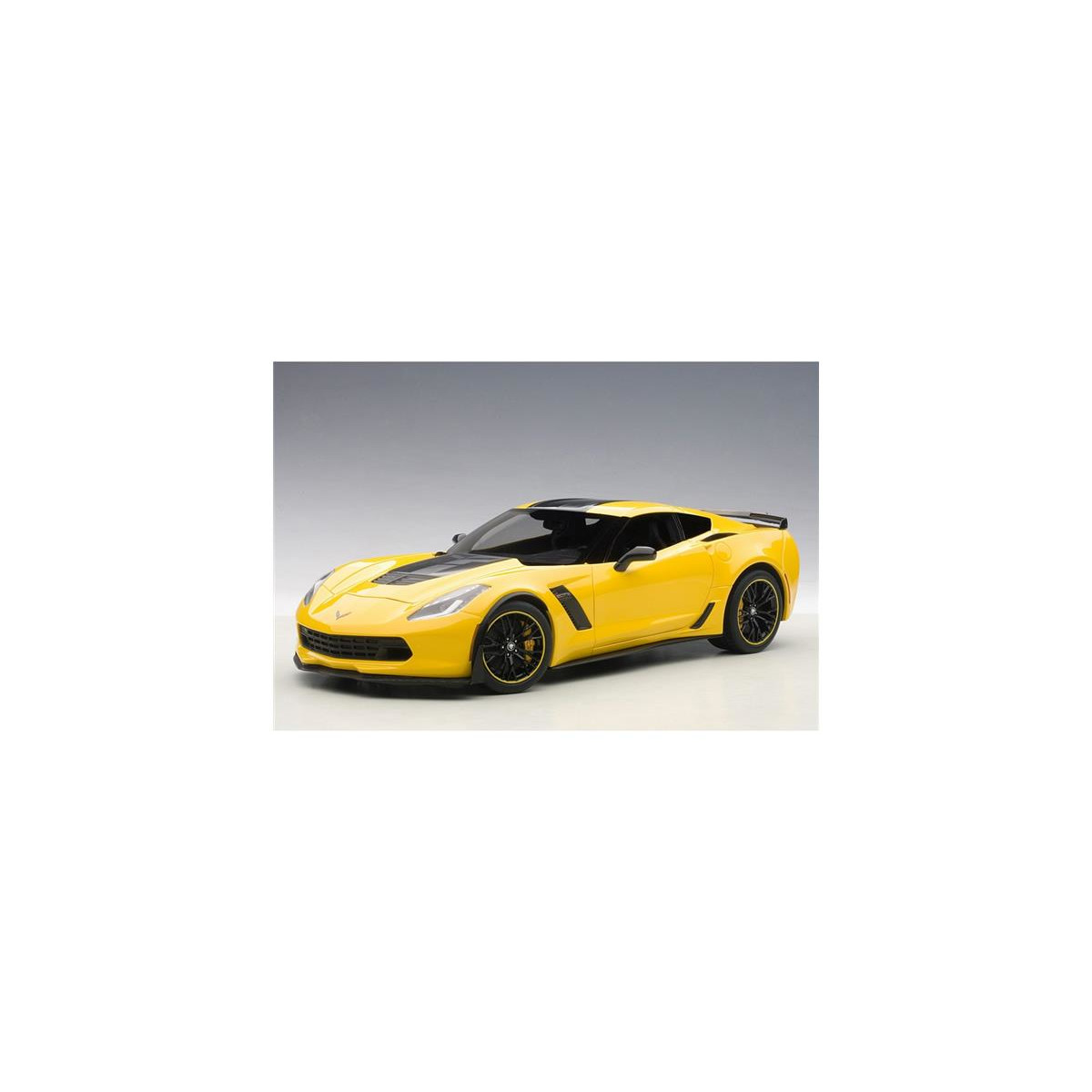 AUTOart 1:18 Chevrolet Corvette C7 Z06 C7R Edition...