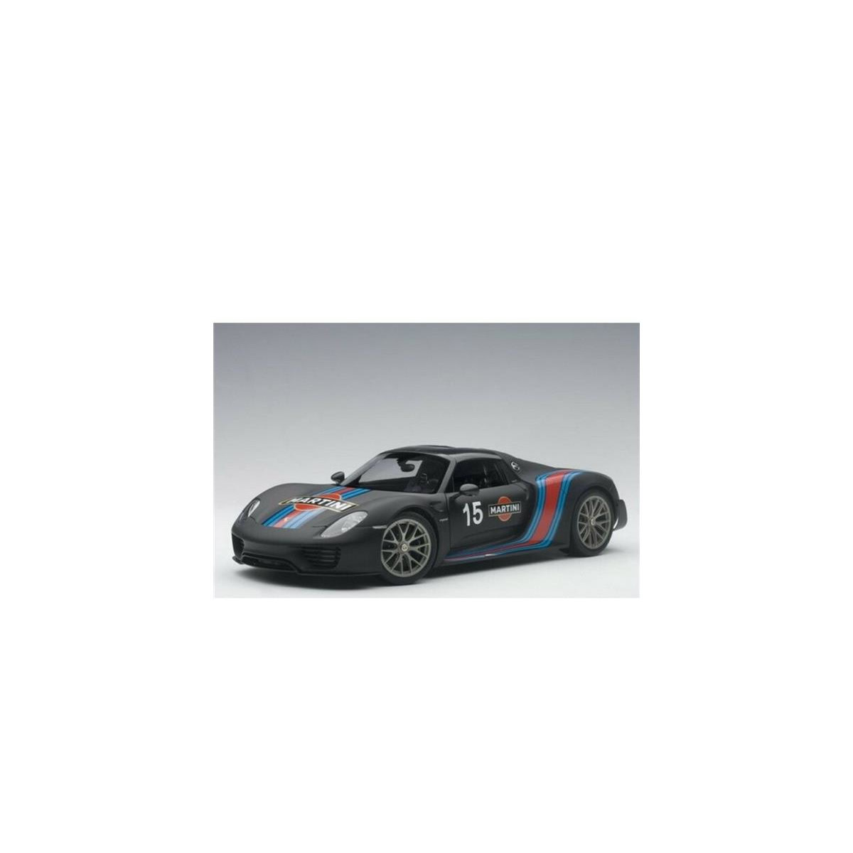 AUTOart 1:18 Porsche 918 Spyder Weissach Paket...