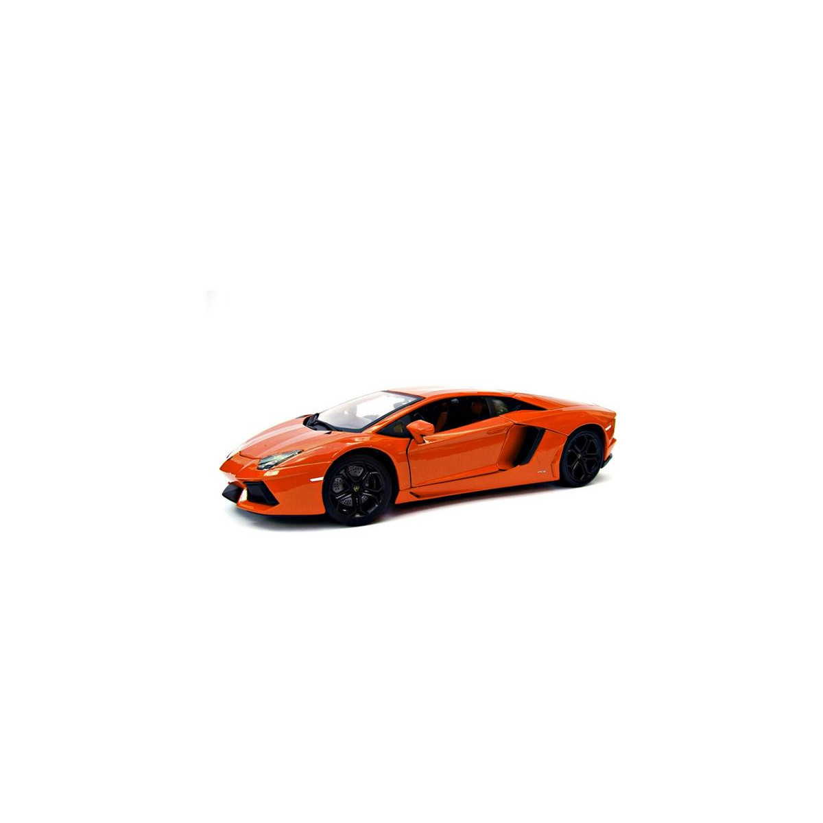 Bburago Plus Lamborghini Aventador LP 700-4 1:18...