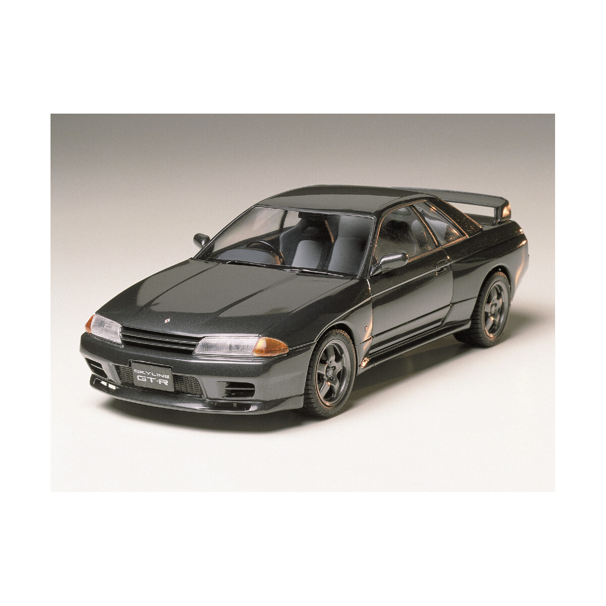 Tamiya 1:24 Nissan Skyline GT-R 300024090