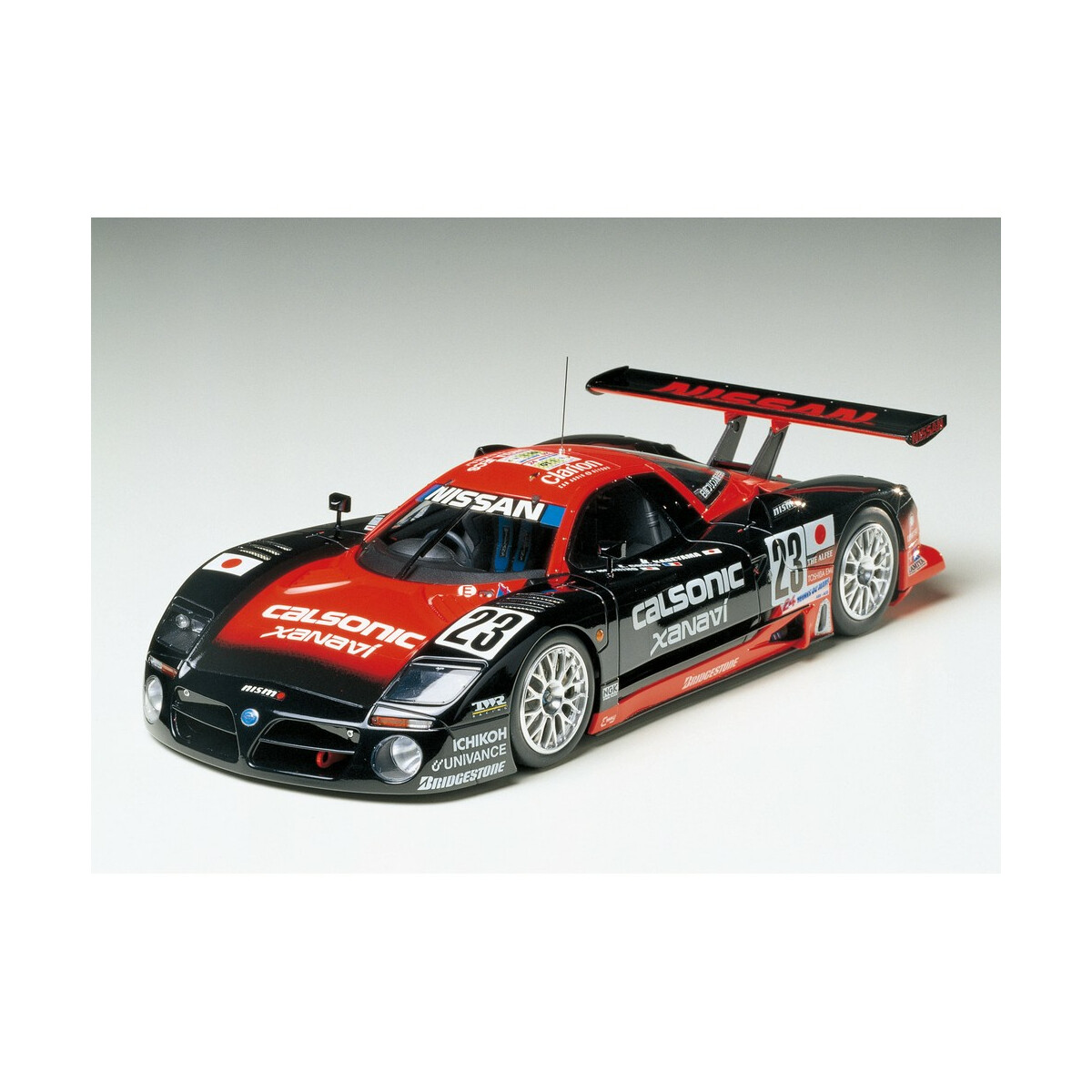 Tamiya 1:24 Nissan R390 GT1 300024192