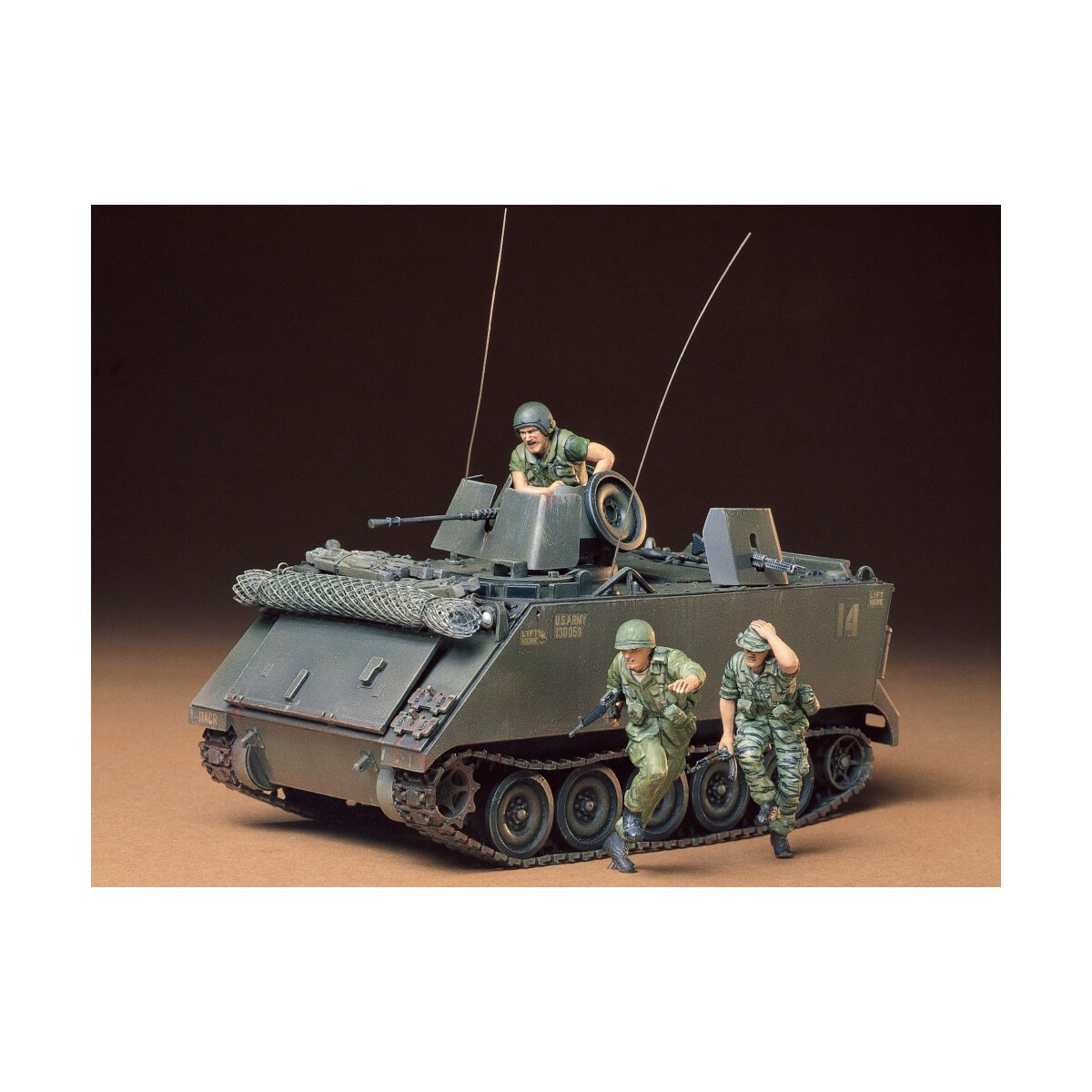 Tamiya 1:35 US M113 ACAV Sturmangrif 300035135