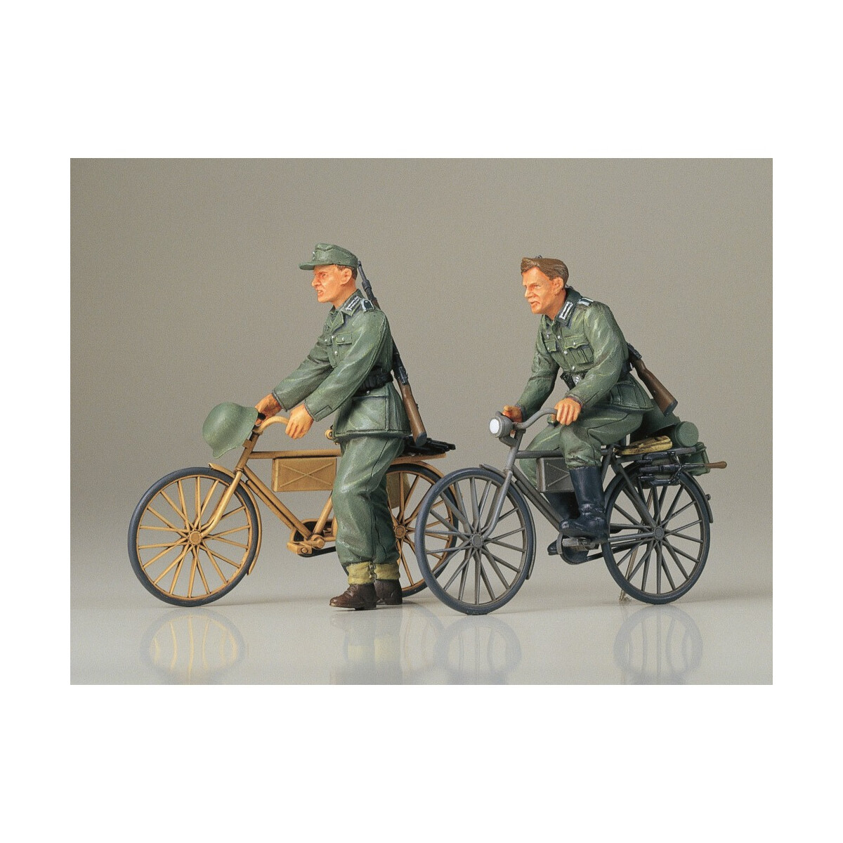 Tamiya 1:35 Diorama-Set Soldaten m.F 300035240