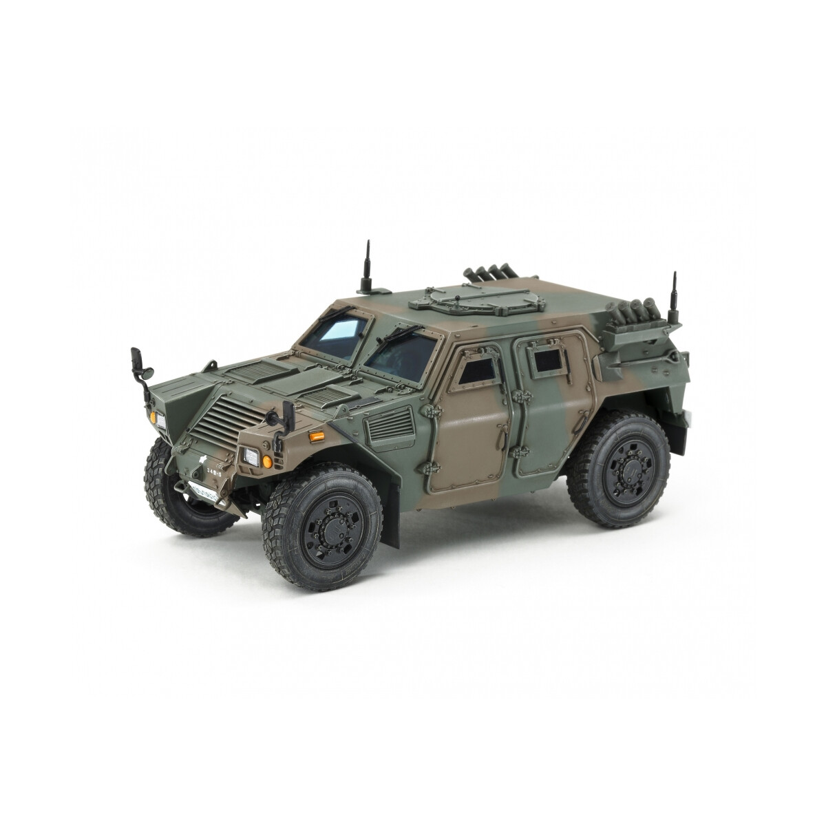 1/35 JGSDF Light Armored Veh. box