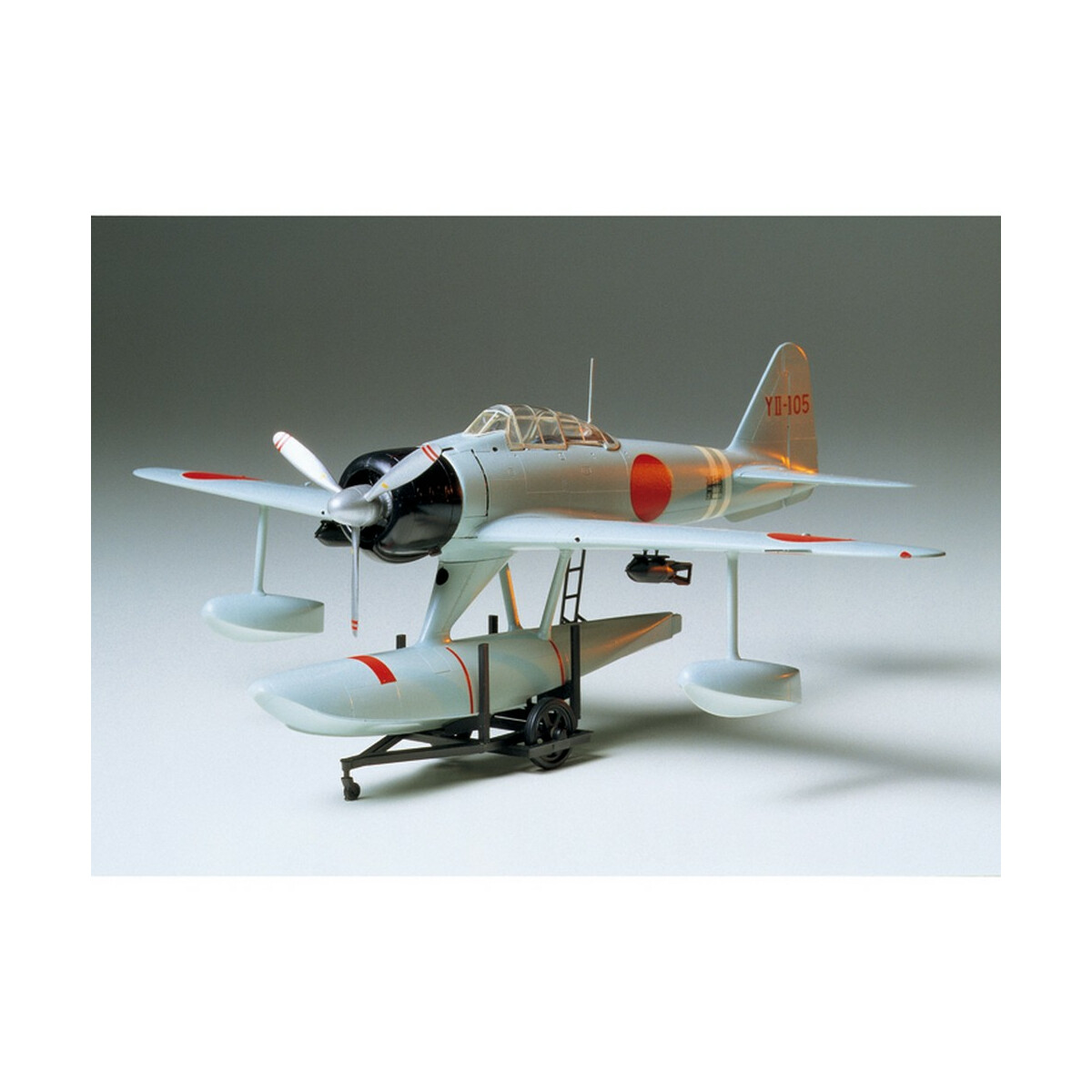 Tamiya 1:48 Nakajima A6M2N T2 Fighte 300061017