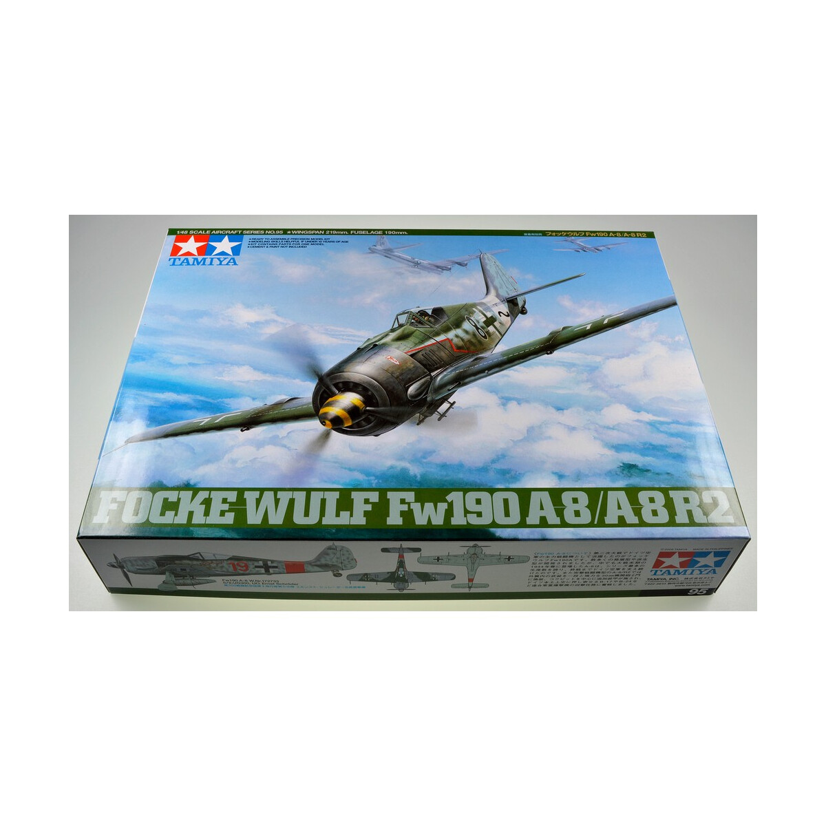 Tamiya 1:48 Dt. Focke Wulf Fw190 A-8 300061095