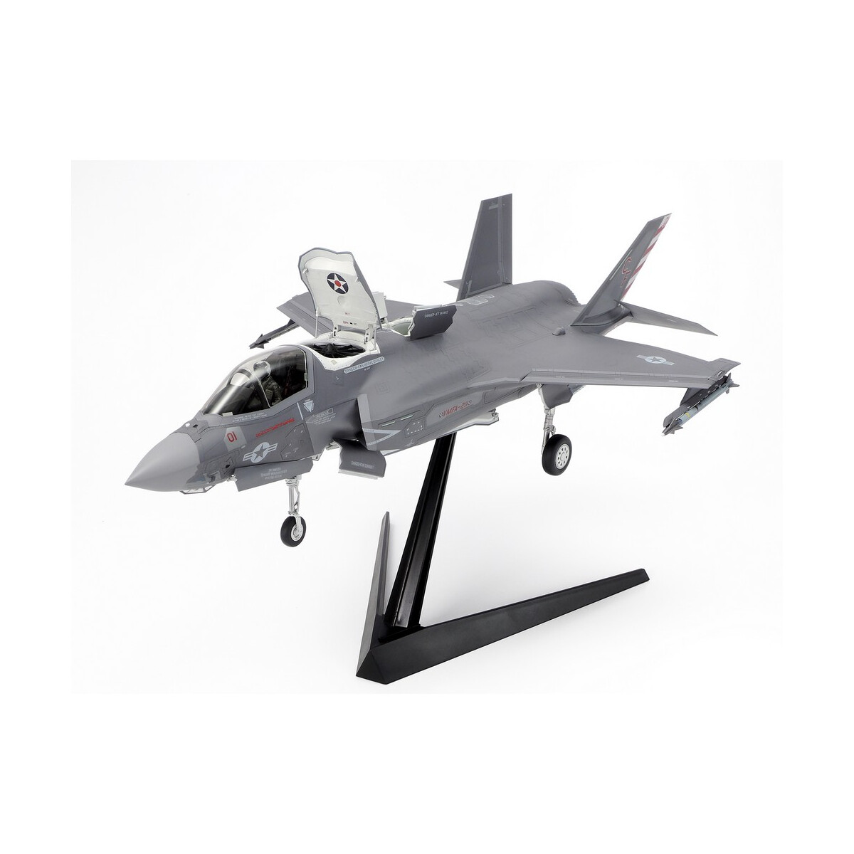 Tamiya 1:48 US F-35B Lightning II 300061125